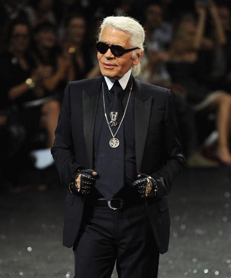 when did chanel designer die|Famed Fashion Designer Karl Lagerfeld Dies at 85 .